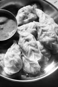 Paneer momos [8 pieces]