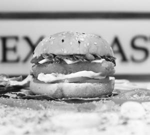 Tandoori Paneer Flame-Grilled Burger