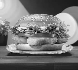 Veg nuggets burger