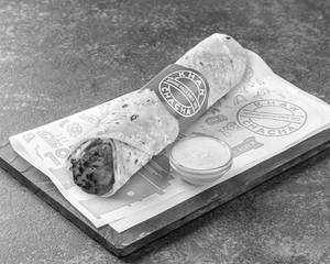 Soya Achari Tikka  Roll