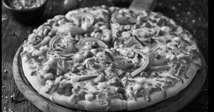 Veggie Delight Medium Pizza