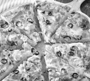 Tandoori Pizza