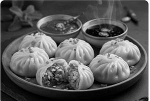 Steamed Veg Momos [6 Pieces]
