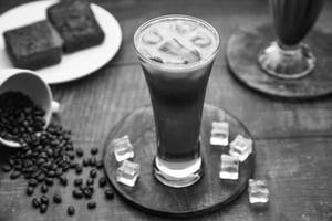 Cranberry Americano