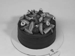 Hazelnut & Fresh Strawberry Fudge Cake
