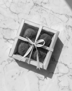 Chocolate & Almond Fudge (100grams)