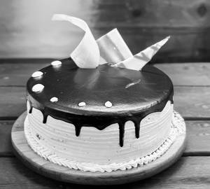 Swiss chocolate regular cake [500 grams]