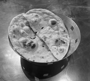 Butter Wheat Tandoori Roti