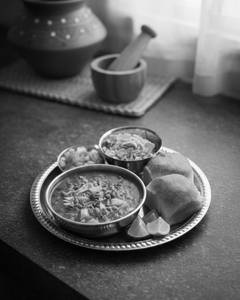 Misal Pav