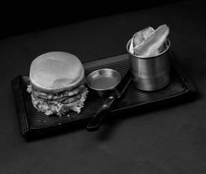 Pesto Chick-Cluck Burger