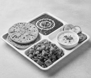 Paratha With Dal Makhni 