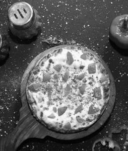 Tomato Cheese Pizza