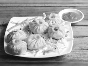 VEG STEAM Momos