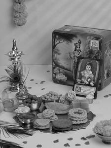 Krishna Jayanthi Tin Box