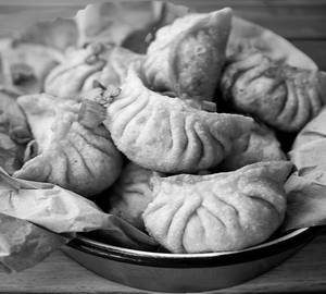 Fried Chicken Momo (6Pc)