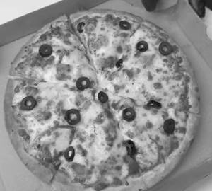 Peri peri chicken pizza
