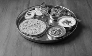 Missi Roti Thali 