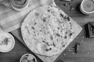 Stuff Aloo Kulcha
