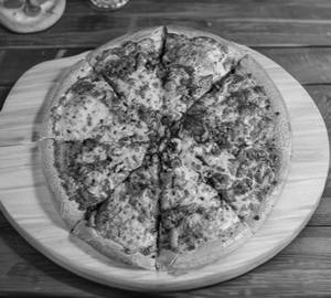 Farmhouse chicken pizza