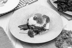 Creamy spinach and garlic baked fish