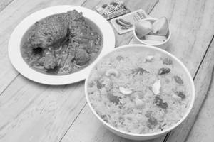 Veg Pulao With Chicken Kosha [2 Pieces]
