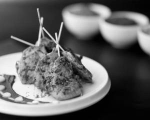Mughlai Murgh Ke Parche Kebab