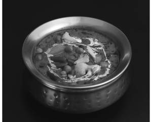 Subz-e-mumtaaz