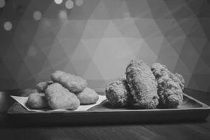 Wings 4 Pc+ Chicken Nuggets 4 Pc