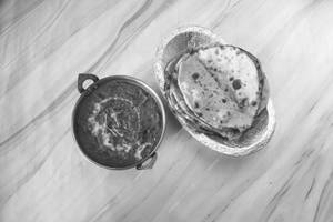 Kadai Paneer + 6 Tandoori Roti