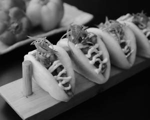Thai Hunan Prawns Bao
