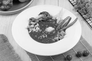 Korean miso soup with rice cake veg