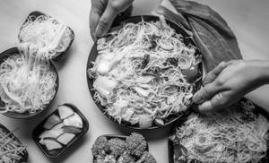 Chicken Mee Foon Noodles