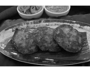 Gosht Ke Chapli Kebab