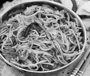 Chilli Garlic Noodles