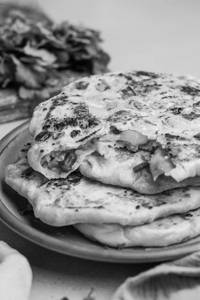 ALOO STUFF NAAN