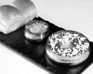 Cheese Pav Bhaji (2 Pcs Pav)