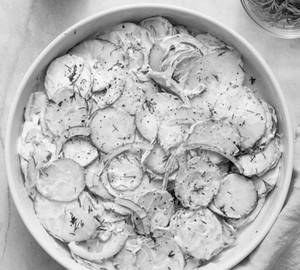 Creamy cucumber salad
