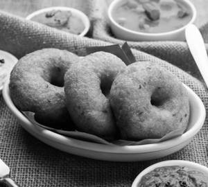 Sambhar vada