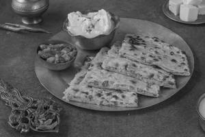 Stuffed Kulcha Combo