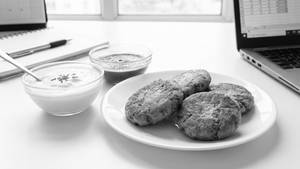 Kottu Patty With Dahi And Chutney