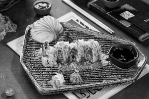 ASPARAGUS TEMPURA SUSHI