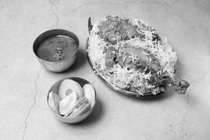 Broiler Chicken Sajuk Ghee Dum Biryani