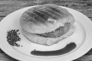 Grilled vada pav 1