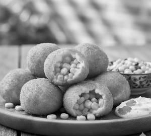 Cheese Balls With Stuffed Corn
