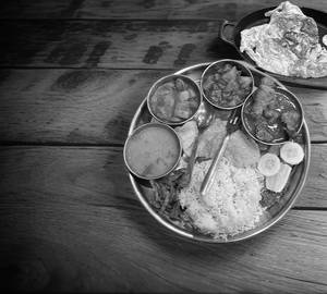 Bengali Omelette Thali