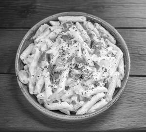 White Sauce Pasta