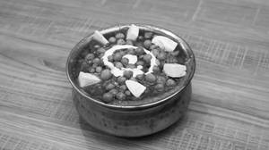 Matar Paneer