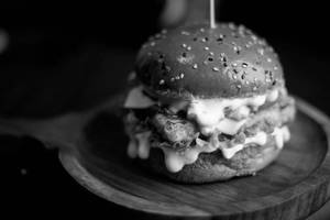 Coleslaw Cottage Burger