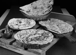 Veg Stuffed Paratha