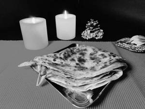 Khasta Paratha (1 Pc - Whole Wheat - 6 Layer)